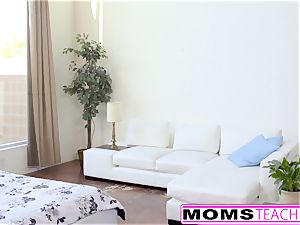 MomsTeachSex - steaming Step-Mom And nubile Get messy facial cumshot
